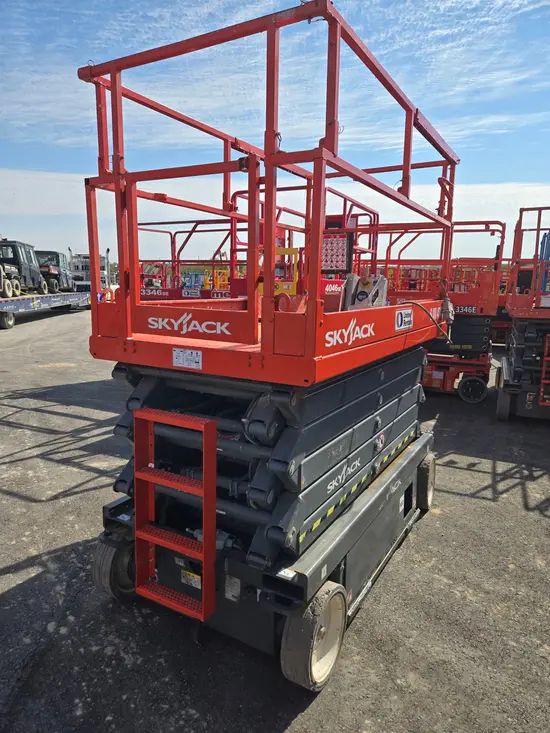 2017 Skyjack SJIII4740 Scissor Lift