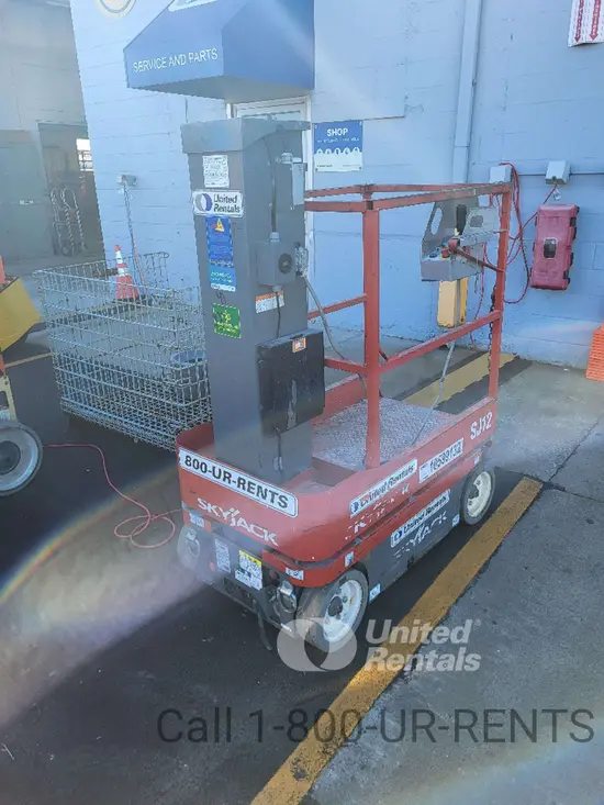 2017 Skyjack SJ12 Self-Propelled One-Person Lift