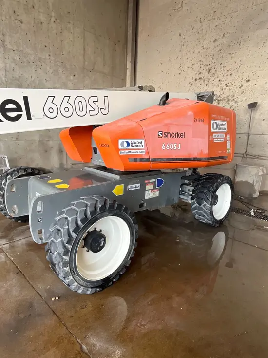 2019 Snorkel 660SJ Boom Lift