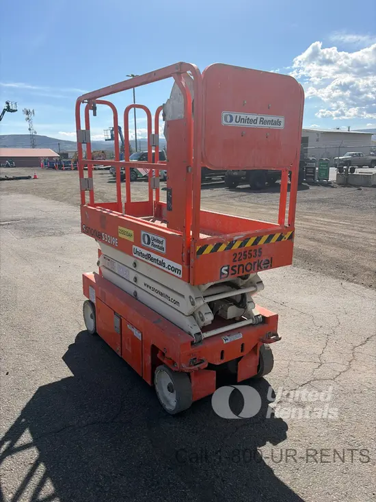 2019 Snorkel S3219E Scissor Lift