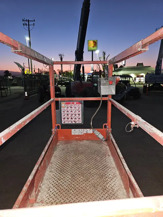 2017 Skyjack SJIII3219 Scissor Lift