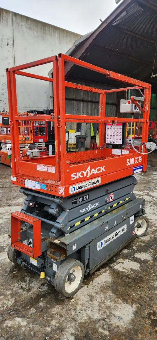 2017 Skyjack SJIII3219 Scissor Lift