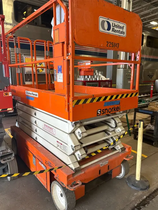 2019 Snorkel S4732E Scissor Lift