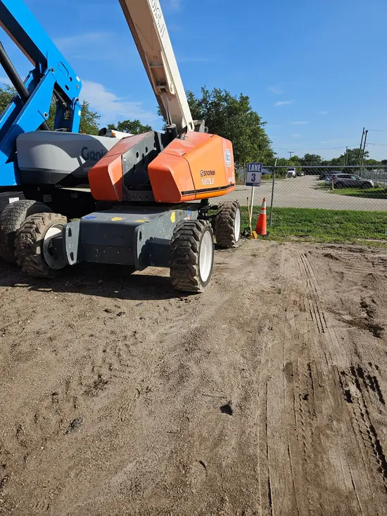2021 Snorkel 660SJ Boom Lift