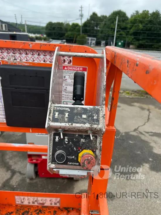 2021 Snorkel S3215E Scissor Lift