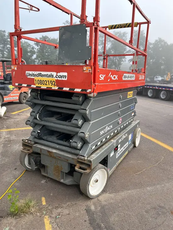 2018 Skyjack SJIII4740 Scissor Lift