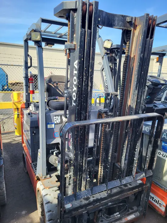 2019 Toyota 8FBCU25 Warehouse Forklift