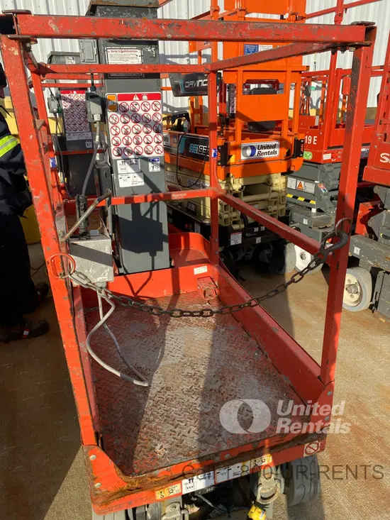 2017 Skyjack SJ12 Self-Propelled One-Person Lift