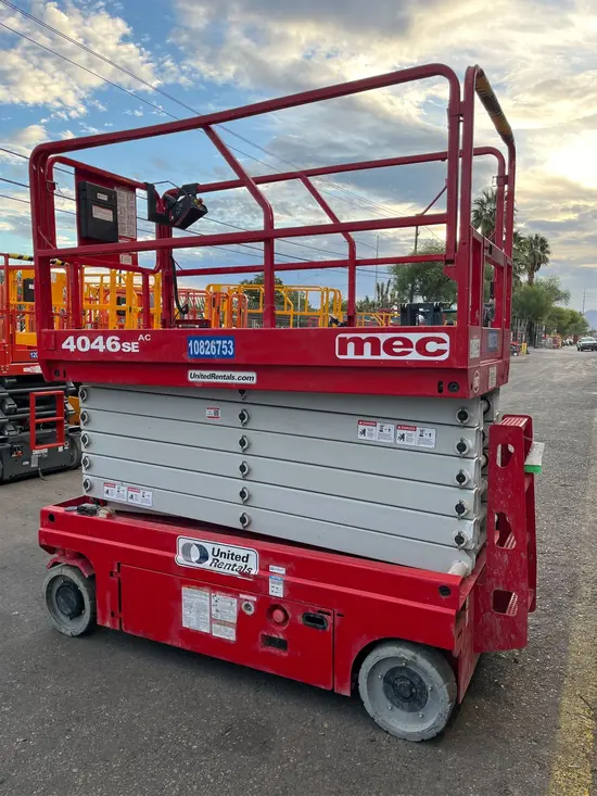 2018 MEC 4046SE Scissor Lift