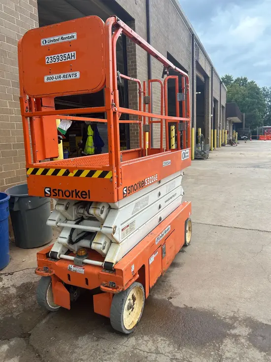 2019 Snorkel S3226E Scissor Lift