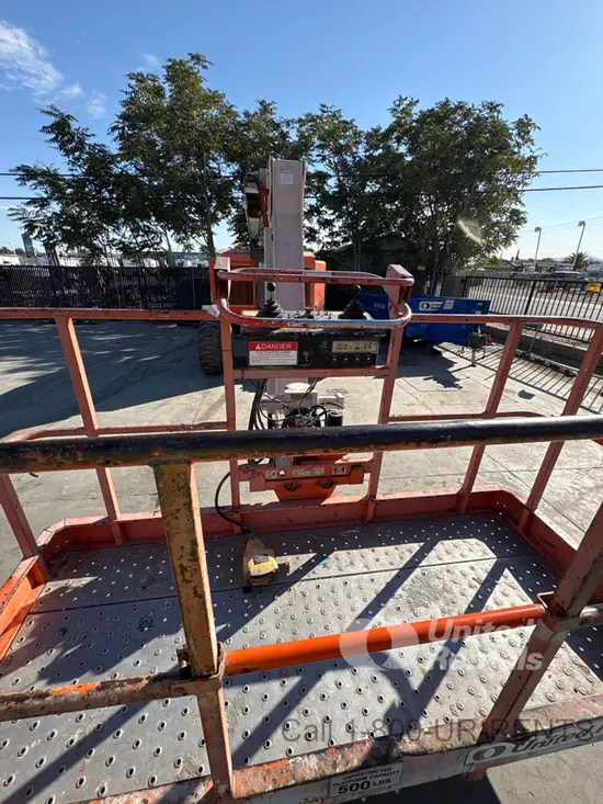 2015 Snorkel AB60J Articulating Boom Lift