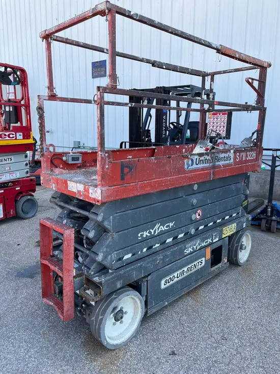 2017 Skyjack SJIII3226 Scissor Lift