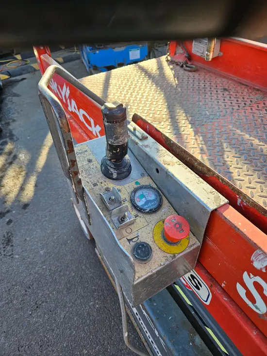 2017 Skyjack SJ3219SC Scissor Lift