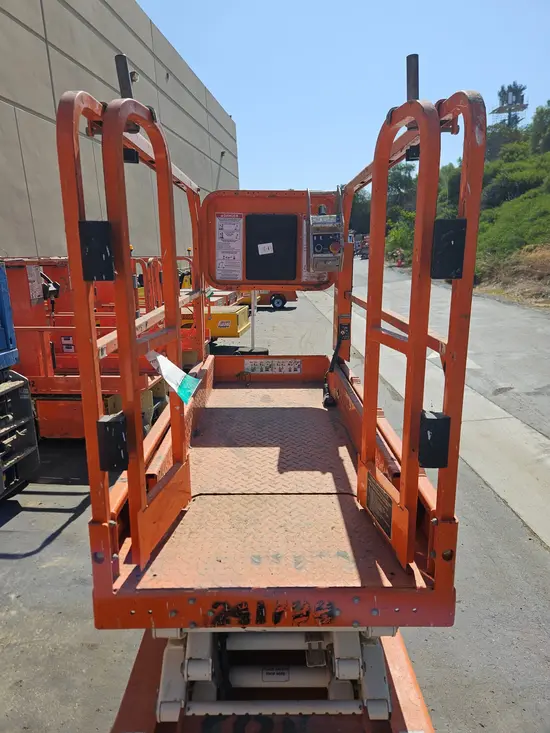 2019 Snorkel S3219E Scissor Lift
