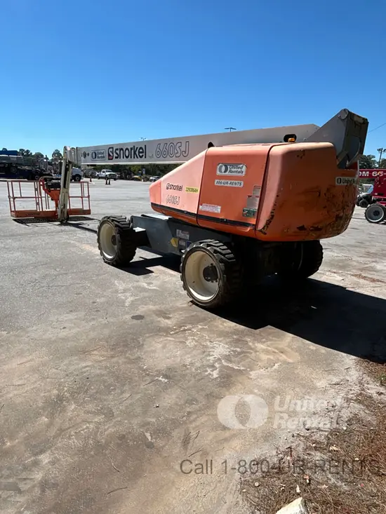 2019 Snorkel 660SJ Boom Lift
