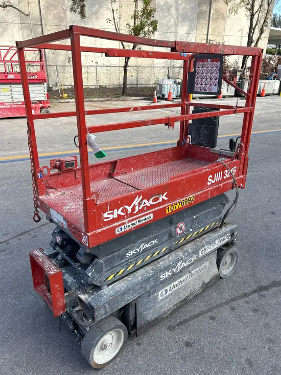 2018 Skyjack SJIII3219 Scissor Lift