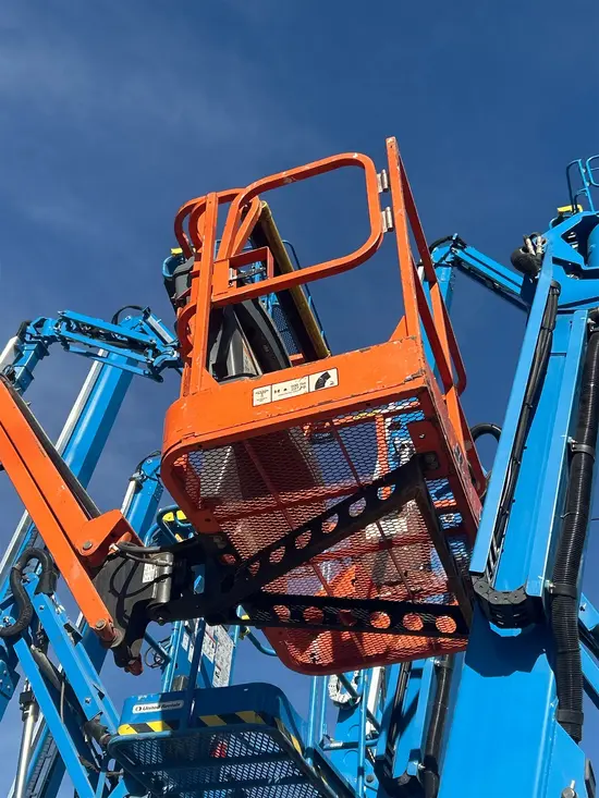 2018 JLG E300AJP Articulating Boom Lift