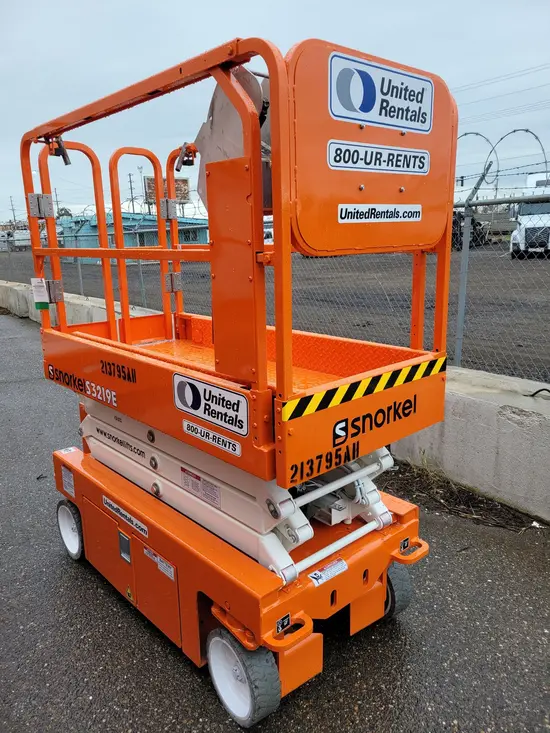 2018 Snorkel S3219E Scissor Lift