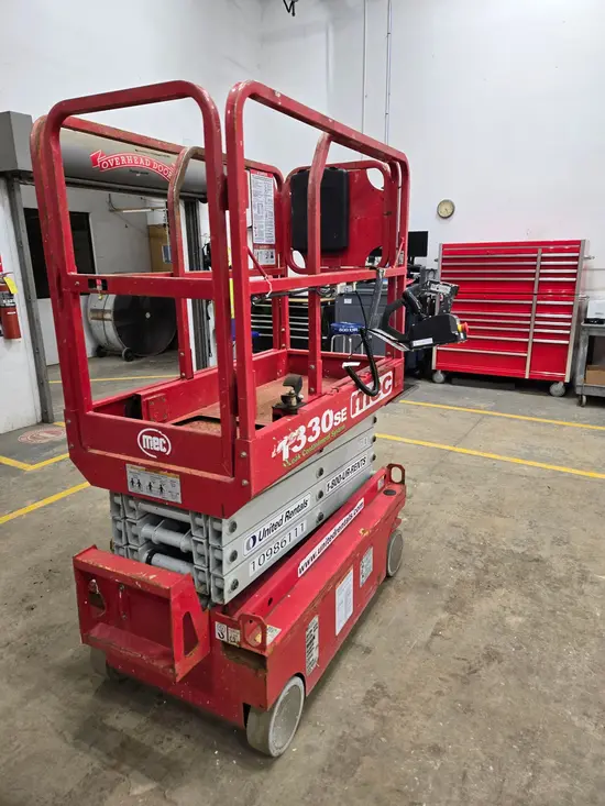2019 MEC 1330SE Scissor Lift
