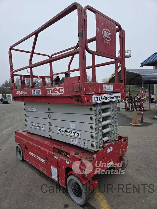 2017 MEC 4046SE Scissor Lift