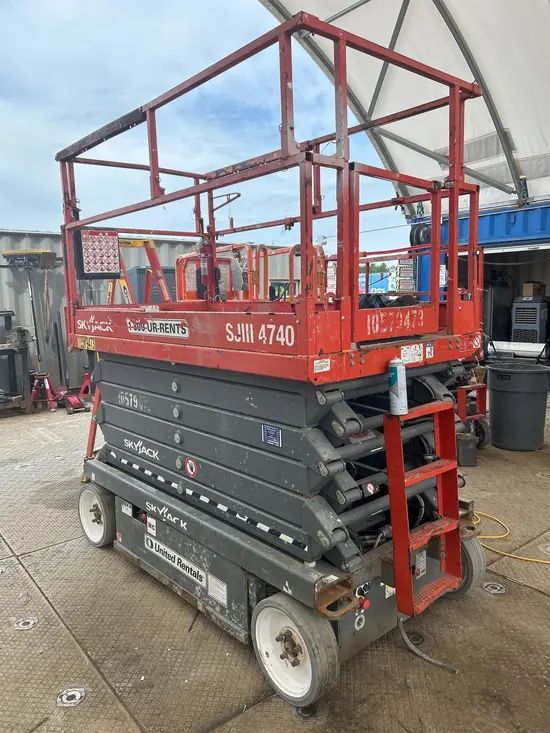 2017 Skyjack SJIII4740 Scissor Lift