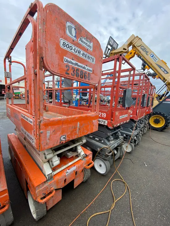 2019 Snorkel S3219E Scissor Lift