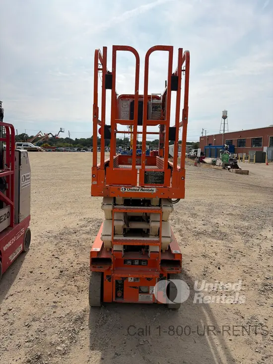 2019 Snorkel S3226E Scissor Lift
