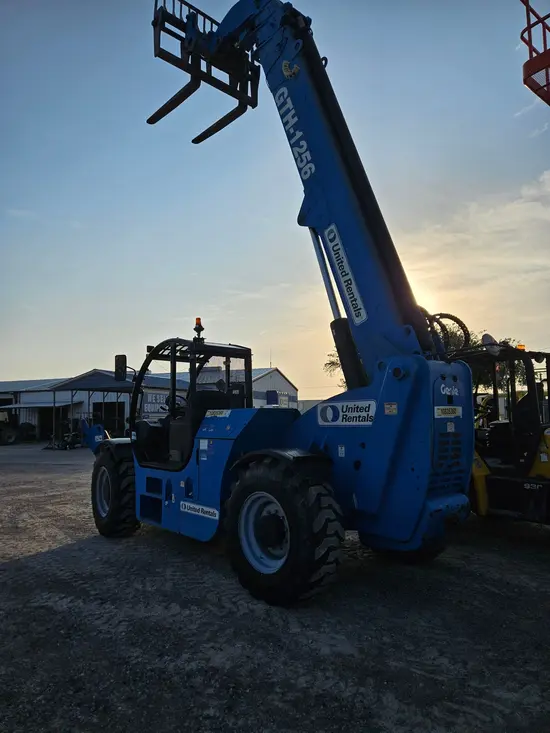 2018 Genie GTH-1256 Forklift