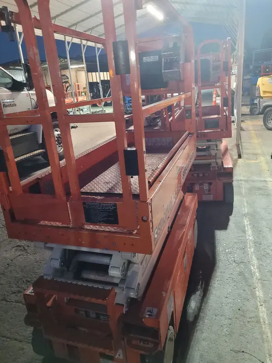 2018 Snorkel S3219E Scissor Lift