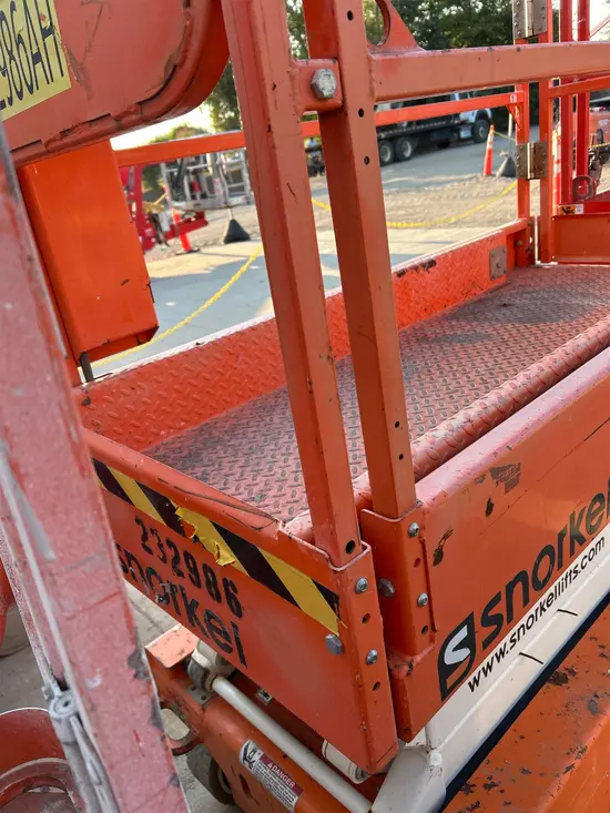 2019 Snorkel S3219E Scissor Lift