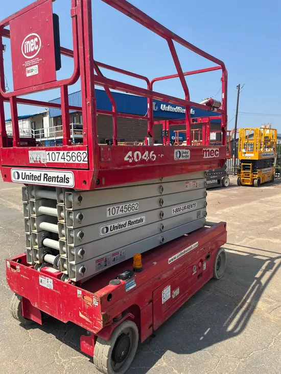 2018 MEC 4046SE Scissor Lift