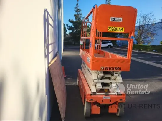 2019 Snorkel S3226E Scissor Lift