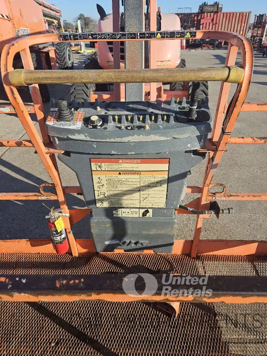 2017 JLG 600AJ Articulating Boom Lift