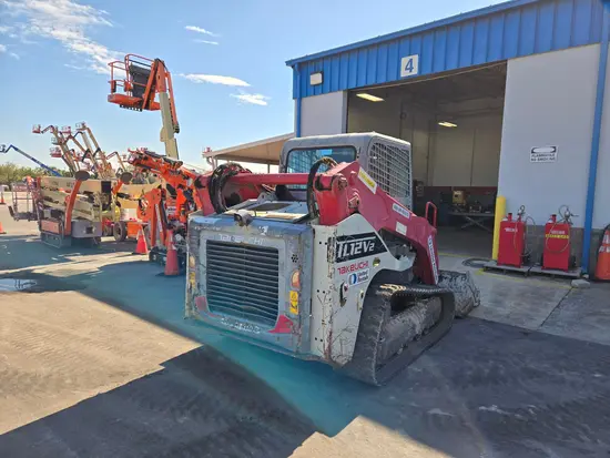 2018 Takeuchi TL12V2-CR Track Loader