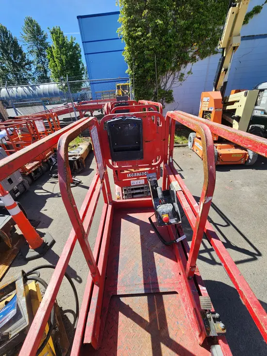 2019 MEC 1330SE Scissor Lift