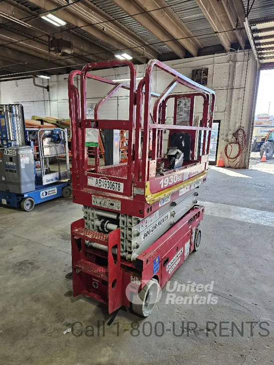2017 MEC 1930SE Scissor Lift