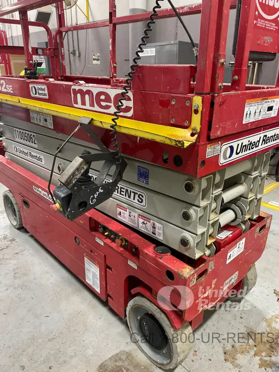 2019 MEC 2632SE Scissor Lift