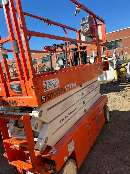 2019 Snorkel S3226E Scissor Lift