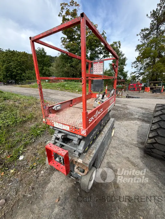 2016 Skyjack SJIII3219 Scissor Lift