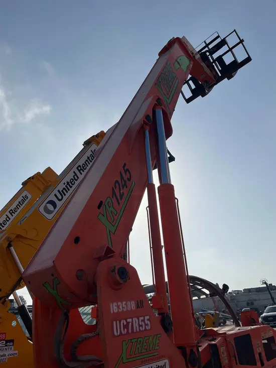 2015 XTREME XR1245 Forklift