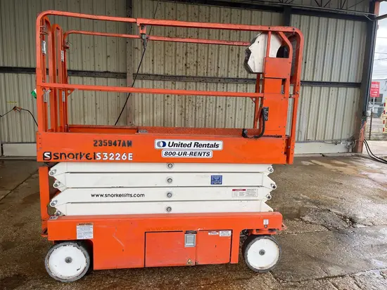 2019 Snorkel S3226E Scissor Lift