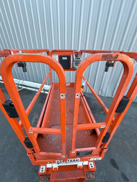 2019 Snorkel S3219E Scissor Lift
