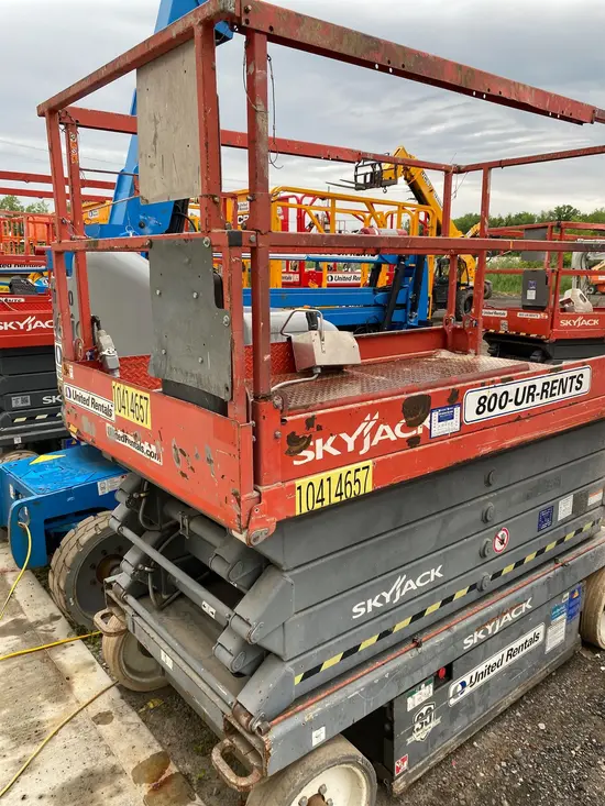 2015 Skyjack SJIII4632 Scissor Lift