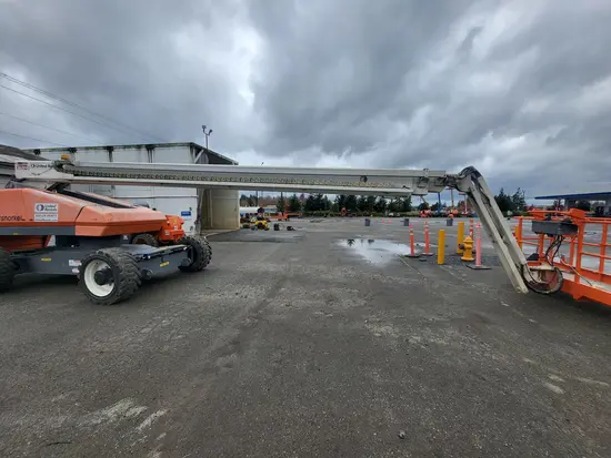 2016 Snorkel TB86J Boom Lift