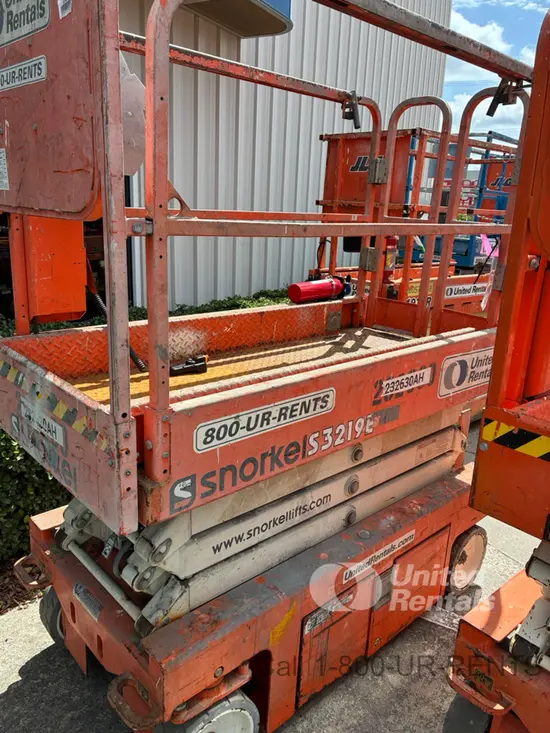 2019 Snorkel S3219E Scissor Lift