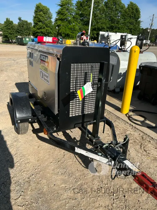 2023 Lincoln Electric LE500X Welder
