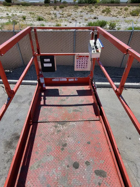 2017 Skyjack SJIII4740 Scissor Lift