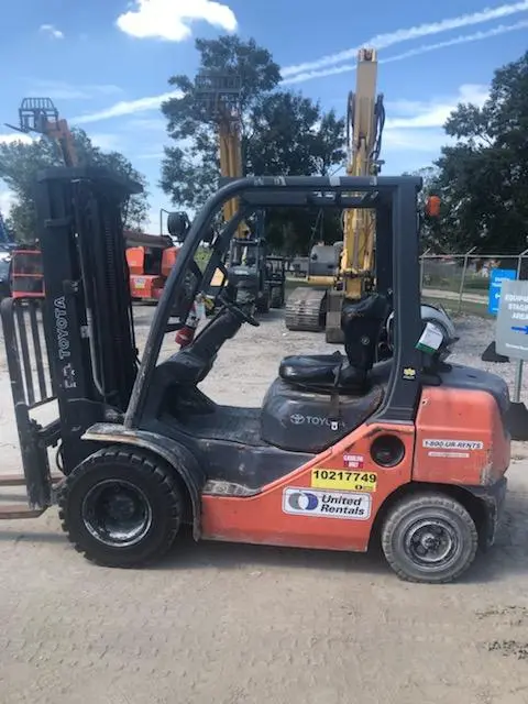 2014 Toyota 8FGU25 Forklift