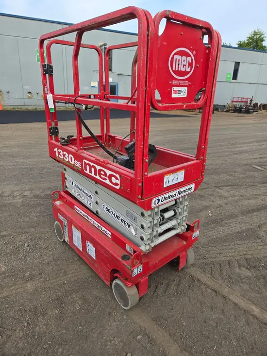 2019 MEC 1330SE Scissor Lift