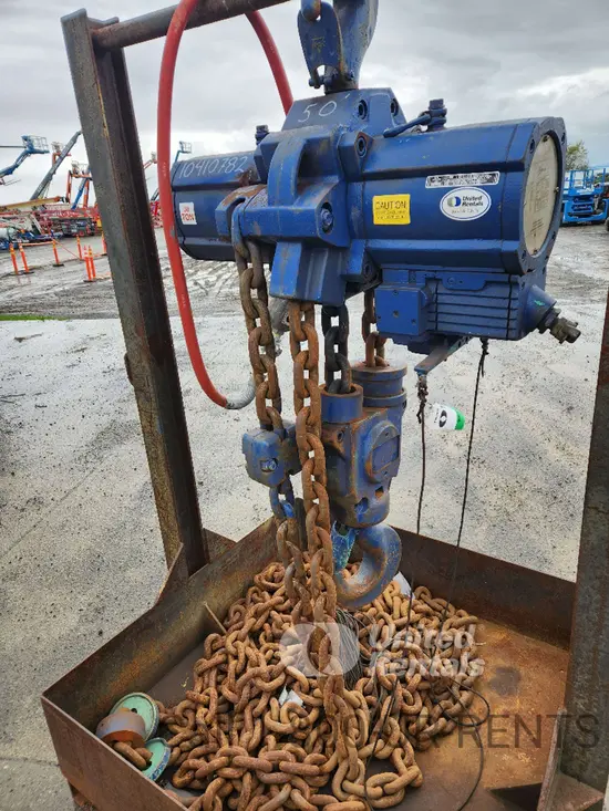 2015 JD NEUHAUS PROFI 30T Hoist